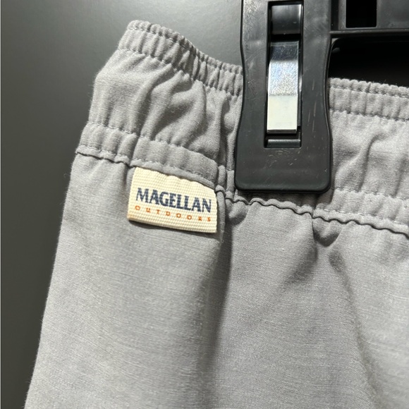 Magellan fishing gear shorts - Picture 5 of 7